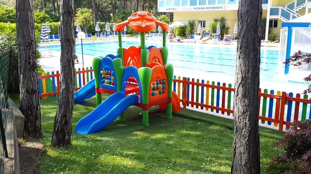 Hotel Alla Terrazza Bibione Exterior photo